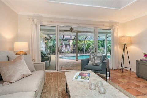 House in Sarasota, Florida 3 bedrooms, 224.54 sq.m. № 2393799 - photo 5