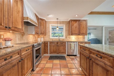 House in Sarasota, Florida 3 bedrooms, 224.54 sq.m. № 2393799 - photo 16