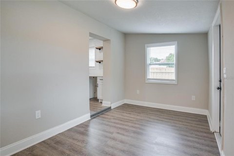 House in Orlando, Florida 3 bedrooms, 97.92 sq.m. № 1866032 - photo 17