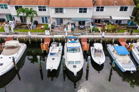 Villa ou maison à vendre à Pompano Beach, Floride: 2 chambres, 93.65 m2 № 1890808 - photo 19