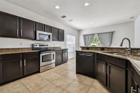 Casa en venta en Land O' Lakes, Florida, 4 dormitorios, 176.89 m2 № 1904684 - foto 15