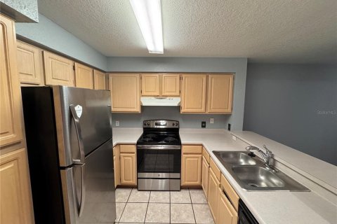 Condo in Orlando, Florida, 2 bedrooms  № 1560372 - photo 7