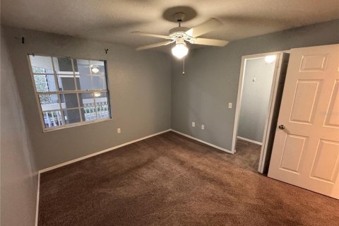 Condo in Orlando, Florida, 2 bedrooms  № 1560372 - photo 22