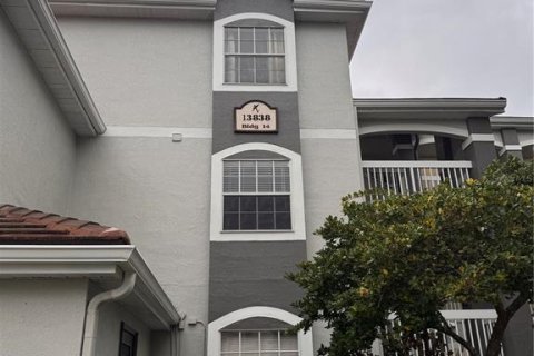 Condo in Orlando, Florida, 2 bedrooms  № 1560372 - photo 2