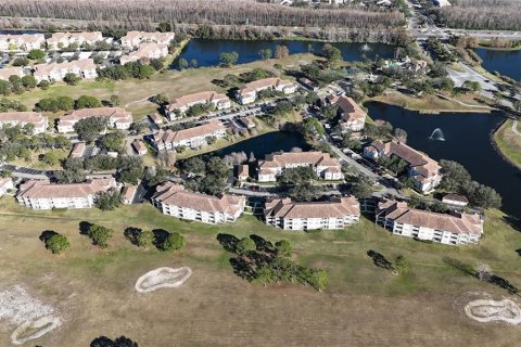Condo in Orlando, Florida, 2 bedrooms  № 1560372 - photo 4