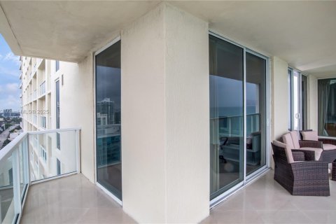 Copropriété à vendre à Sunny Isles Beach, Floride: 2 chambres, 148.83 m2 № 1944808 - photo 25