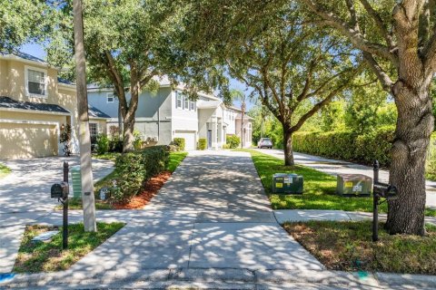 House in Orlando, Florida 4 bedrooms, 266.07 sq.m. № 1881308 - photo 3