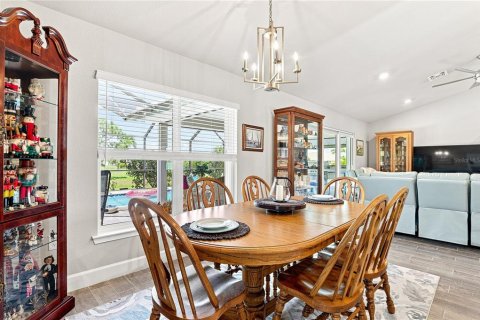 Villa ou maison à vendre à Punta Gorda, Floride: 4 chambres, 162.95 m2 № 2324926 - photo 16