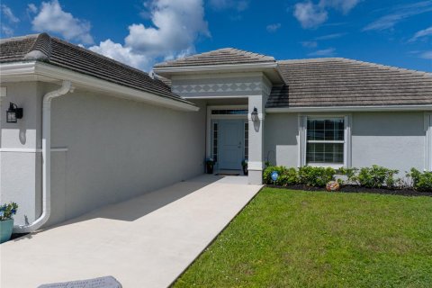 Villa ou maison à vendre à Punta Gorda, Floride: 4 chambres, 162.95 m2 № 2324926 - photo 5