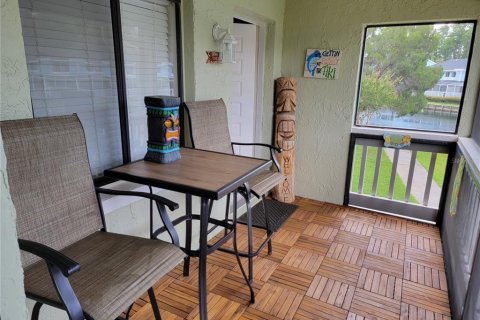 Condominio en alquiler en Lutz, Florida, 1 dormitorio, 42.36 m2 № 1744713 - foto 3