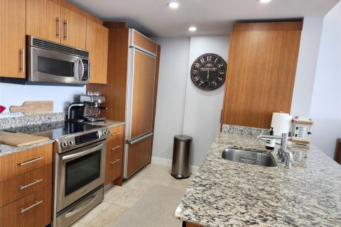 Copropriété à louer à Bal Harbour, Floride: 1 chambre, 83.24 m2 № 1825612 - photo 3