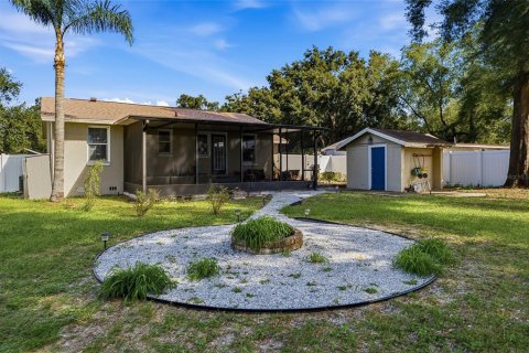 Villa ou maison à vendre à Tampa, Floride: 3 chambres, 100.98 m2 № 2433586 - photo 30