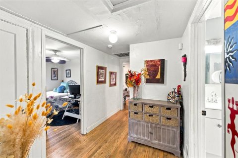 Villa ou maison à vendre à Tampa, Floride: 3 chambres, 100.98 m2 № 2433586 - photo 25