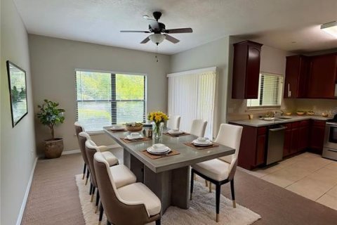 Touwnhouse à louer à Orlando, Floride: 3 chambres, 154.12 m2 № 2216727 - photo 10