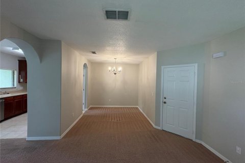 Touwnhouse à louer à Orlando, Floride: 3 chambres, 154.12 m2 № 2216727 - photo 9
