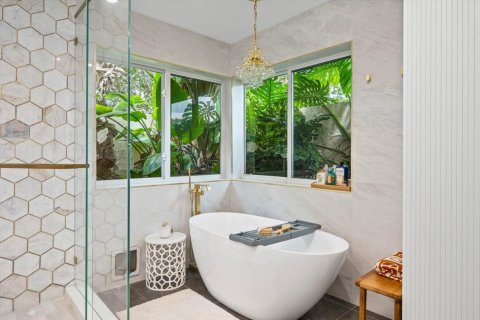 Villa ou maison à vendre à Weston, Floride: 5 chambres, 334.17 m2 № 2370226 - photo 24