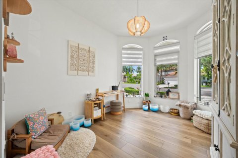 Villa ou maison à vendre à Weston, Floride: 5 chambres, 334.17 m2 № 2370226 - photo 18
