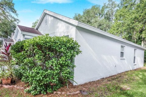 House in Lutz, Florida 3 bedrooms, 98.38 sq.m. № 2114397 - photo 27