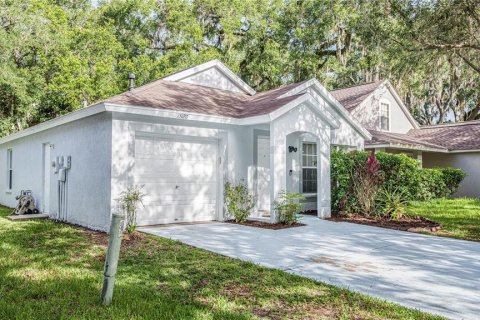 House in Lutz, Florida 3 bedrooms, 98.38 sq.m. № 2114397 - photo 3