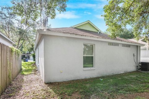 House in Lutz, Florida 3 bedrooms, 98.38 sq.m. № 2114397 - photo 25