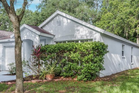 House in Lutz, Florida 3 bedrooms, 98.38 sq.m. № 2114397 - photo 29
