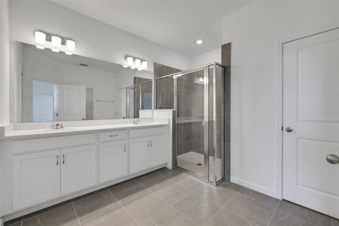 House in Tavares, Florida 4 bedrooms, 196.02 sq.m. № 1675424 - photo 20