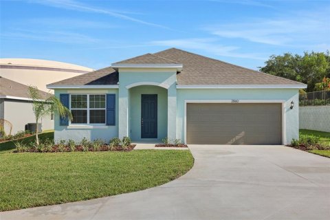 House in Tavares, Florida 4 bedrooms, 196.02 sq.m. № 1675424 - photo 2