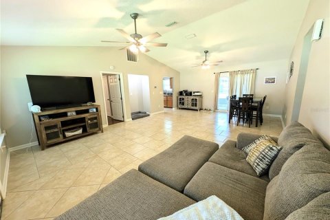Casa en venta en Fleming Island, Florida, 3 dormitorios, 130.06 m2 № 1849678 - foto 5
