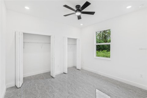 Villa ou maison à vendre à Lehigh Acres, Floride: 3 chambres, 167.22 m2 № 2353471 - photo 22