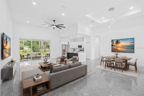 Villa ou maison à vendre à Lehigh Acres, Floride: 3 chambres, 167.22 m2 № 2353471 - photo 7