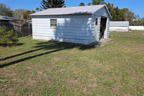 House in New Smyrna Beach, Florida 3 bedrooms, 114.83 sq.m. № 2201238 - photo 2