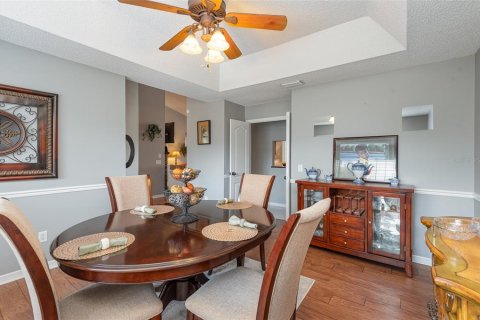 Casa en venta en Deltona, Florida, 4 dormitorios, 243.96 m2 № 2385585 - foto 5