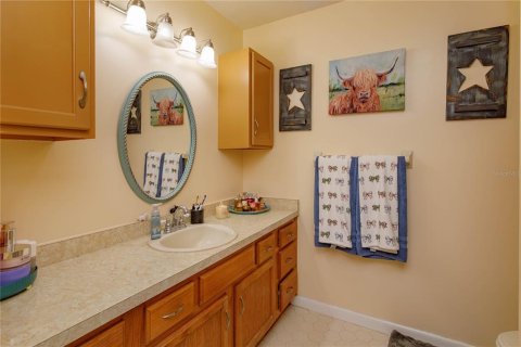 Adosado en venta en Yalaha, Florida, 3 dormitorios, 118.64 m2 № 1591105 - foto 17