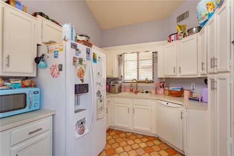 Adosado en venta en Yalaha, Florida, 3 dormitorios, 118.64 m2 № 1591105 - foto 12