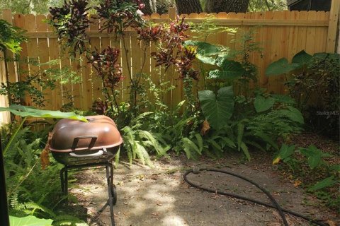 Townhouse in Tampa, Florida 2 bedrooms, 94.02 sq.m. № 1773511 - photo 15