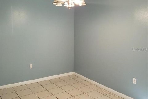 Townhouse in Tampa, Florida 2 bedrooms, 94.02 sq.m. № 1773511 - photo 6