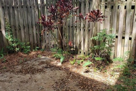 Townhouse in Tampa, Florida 2 bedrooms, 94.02 sq.m. № 1773511 - photo 8