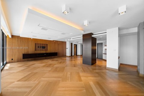 Купить кондоминиум в Бэл-Харбор, Флорида 3 спальни, 300.07м2, № 2021894 - фото 13