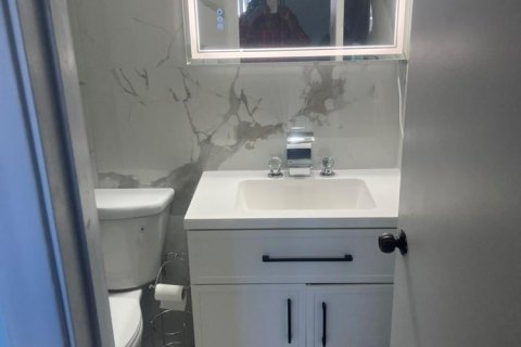 Купить кондоминиум в Лодерхилл, Флорида 3 комнаты, 83.98м2, № 2085565 - фото 3