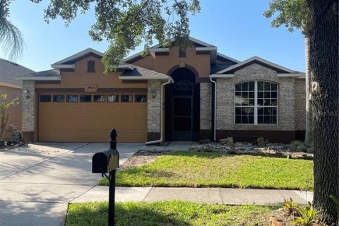 House in Winter Garden, Florida 4 bedrooms, 209.77 sq.m. № 1844882 - photo 1