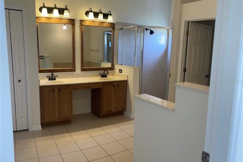 House in Winter Garden, Florida 4 bedrooms, 209.77 sq.m. № 1844882 - photo 8