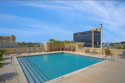 Condominio en alquiler en Miami, Florida, 2 dormitorios, 87.51 m2 № 1979337 - foto 23