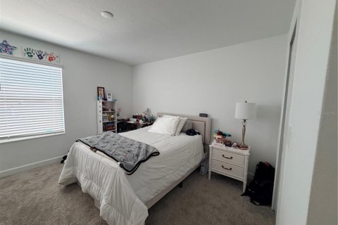 Touwnhouse à vendre à Orlando, Floride: 4 chambres, 185.06 m2 № 2394032 - photo 3