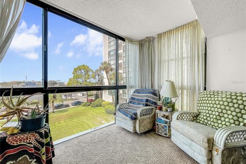 Condo in Clearwater, Florida, 2 bedrooms  № 1262576 - photo 17