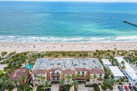 Copropriété à vendre à Lauderdale-by-the-Sea, Floride: 2 chambres, 116.69 m2 № 2047786 - photo 20