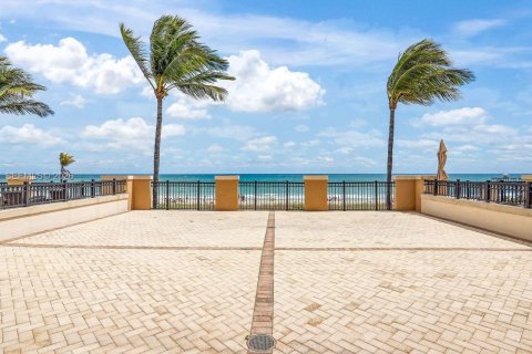 Copropriété à vendre à Lauderdale-by-the-Sea, Floride: 2 chambres, 116.69 m2 № 2047786 - photo 24