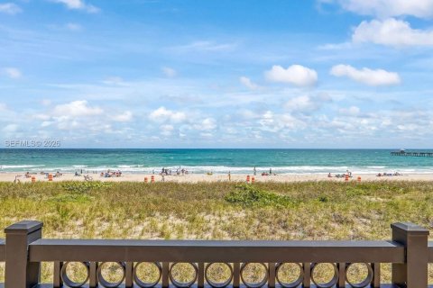 Copropriété à vendre à Lauderdale-by-the-Sea, Floride: 2 chambres, 116.69 m2 № 2047786 - photo 25