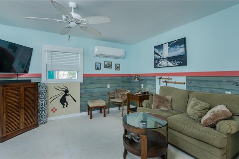 Casa en venta en Fort Myers Beach, Florida, 2 dormitorios, 96.25 m2 № 2381281 - foto 13