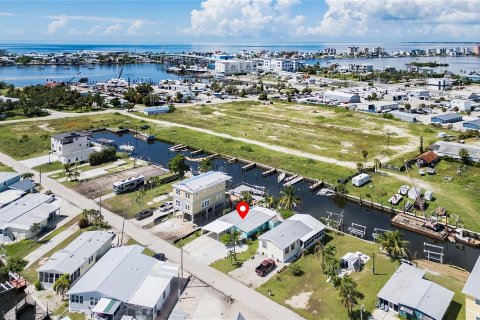 Casa en venta en Fort Myers Beach, Florida, 2 dormitorios, 96.25 m2 № 2381281 - foto 3