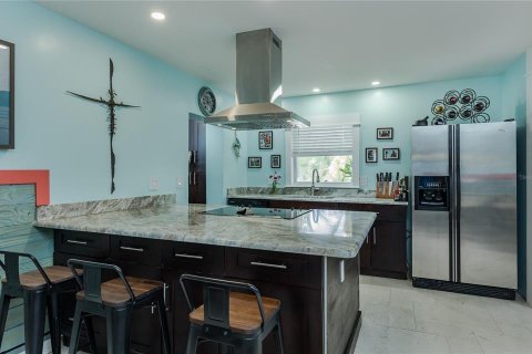 Casa en venta en Fort Myers Beach, Florida, 2 dormitorios, 96.25 m2 № 2381281 - foto 9